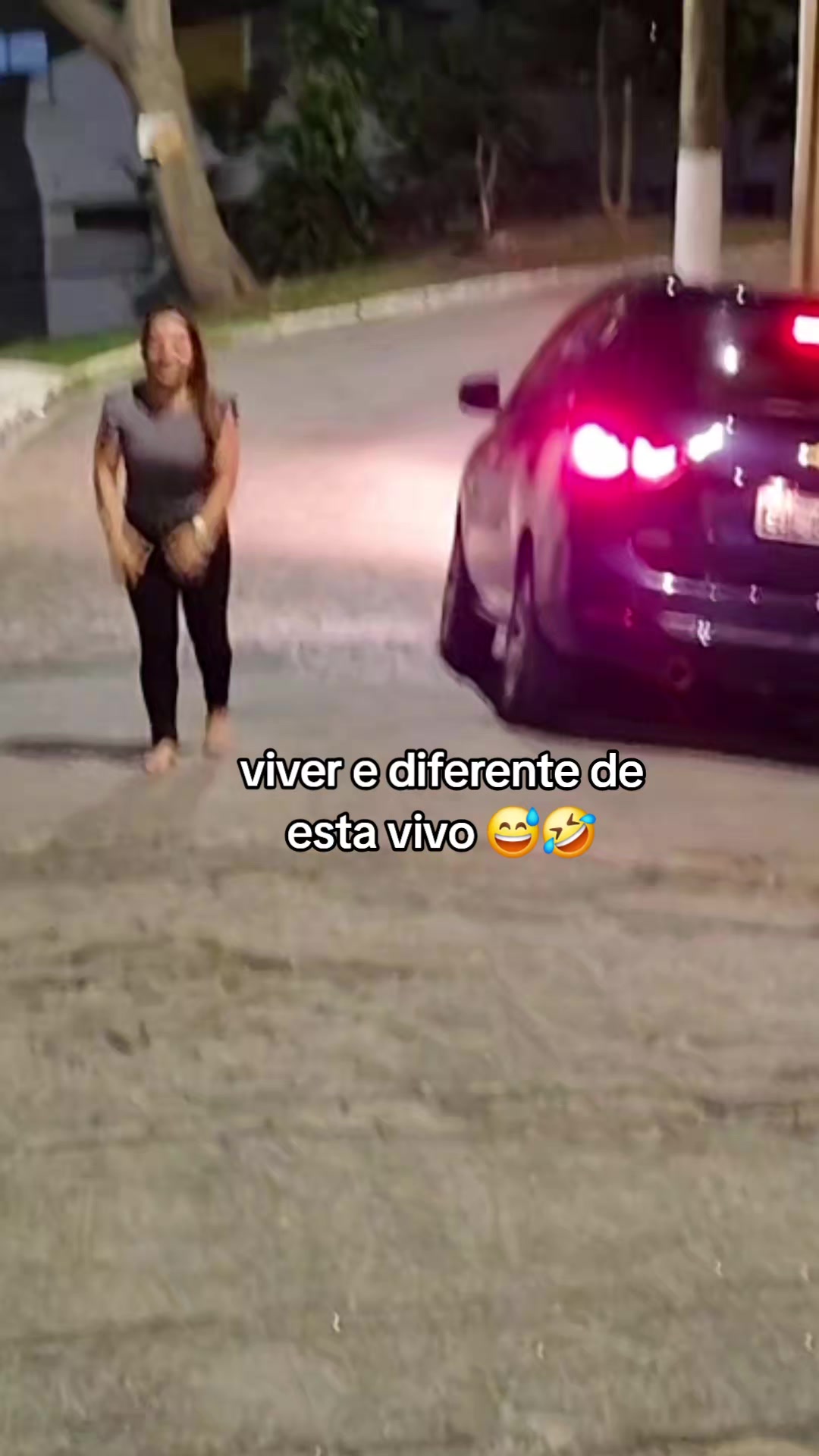@Lilifeliz