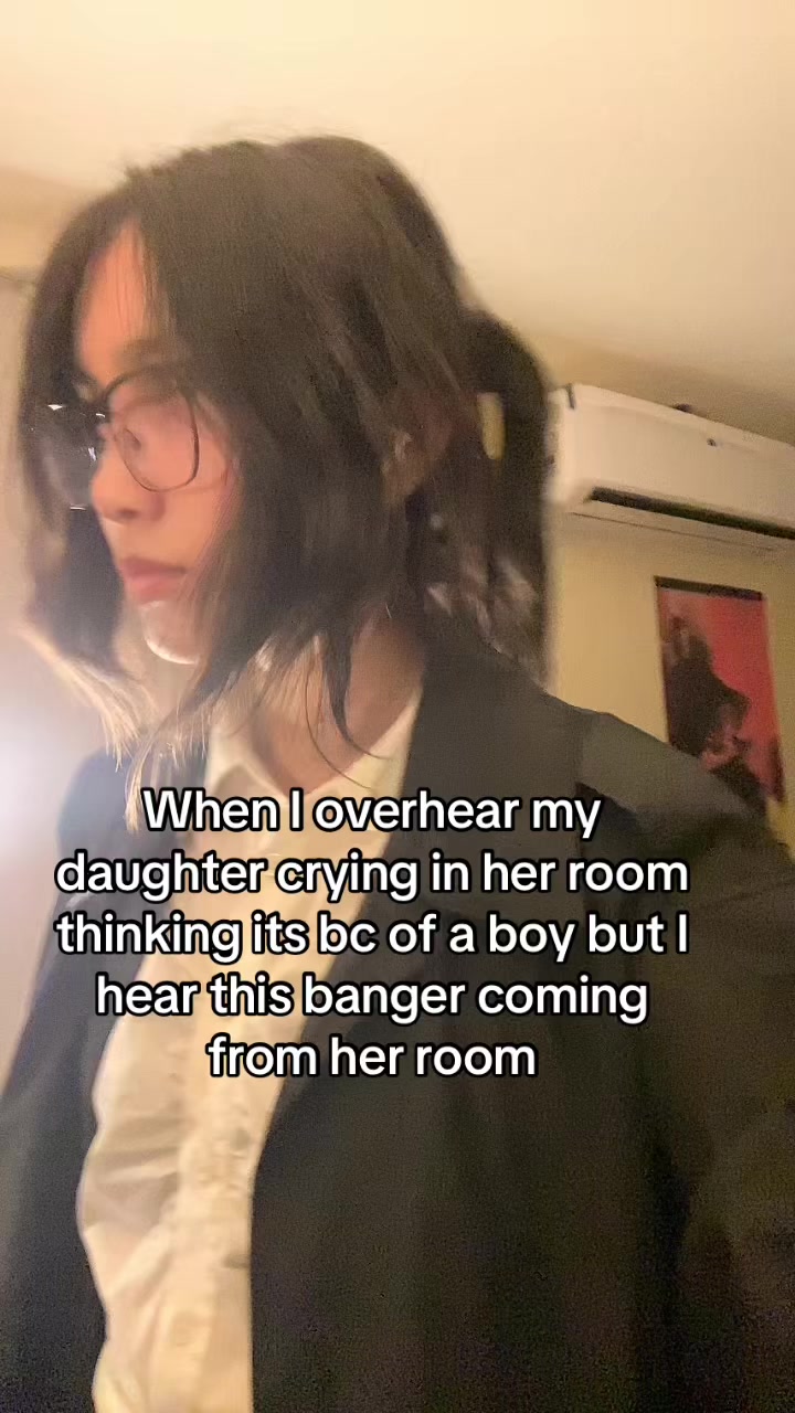@E.