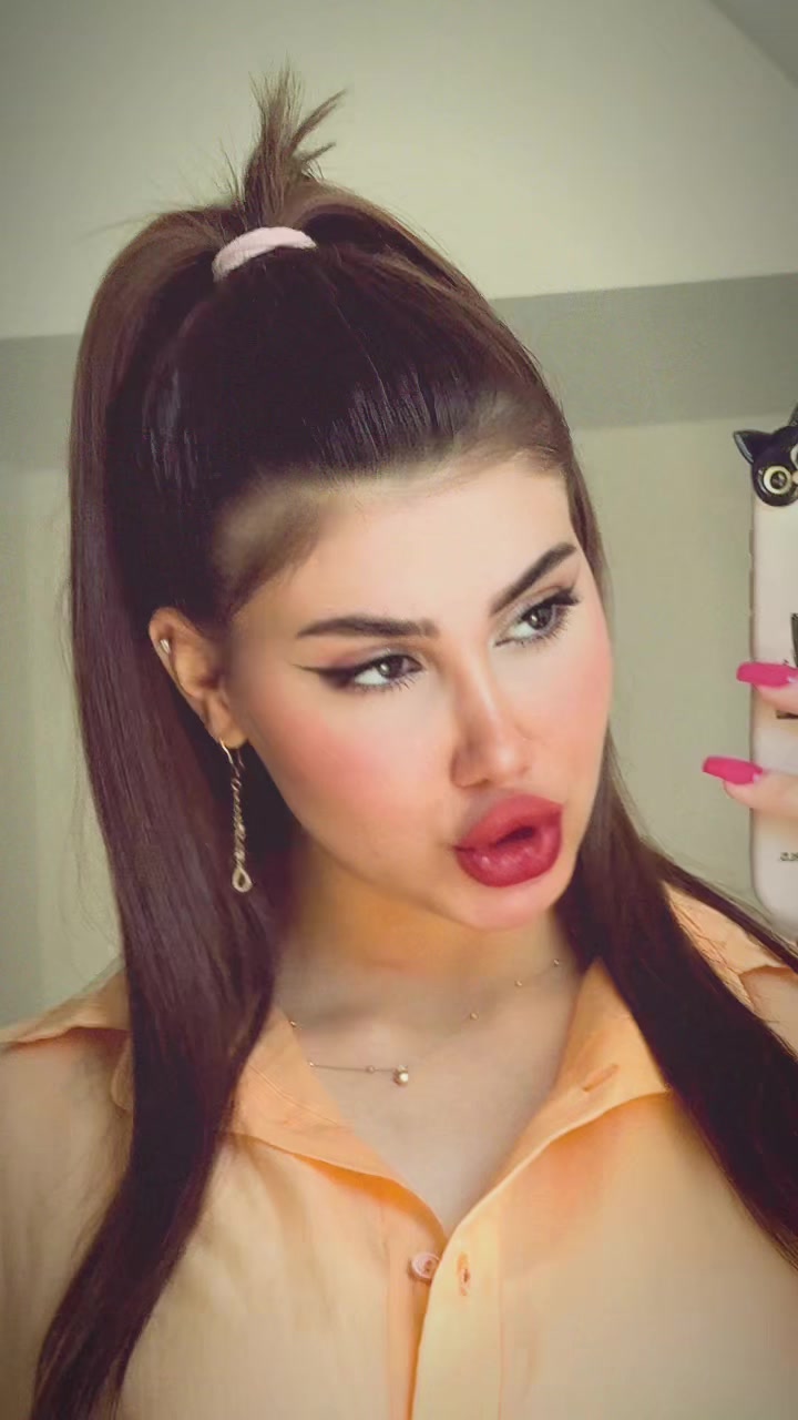 @Negin🩵