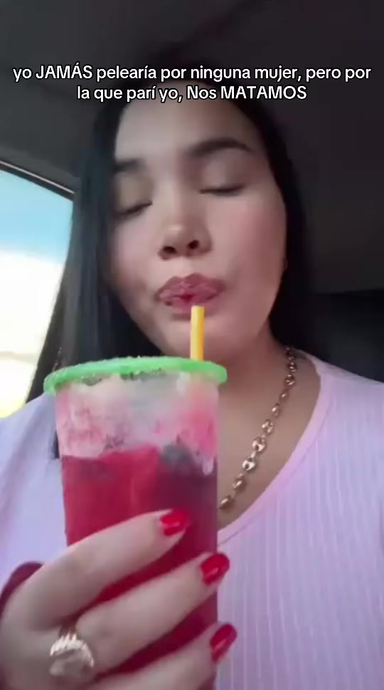 @Tati🎀
