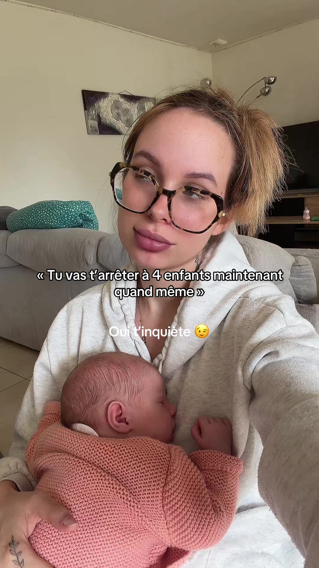 @Unamourtriple | Mom x4