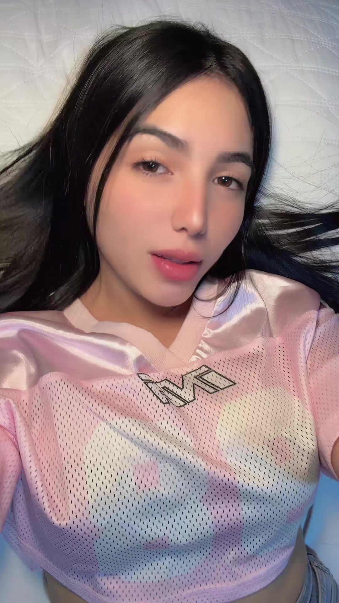 @𝐋𝐞𝐚𝐥🧸