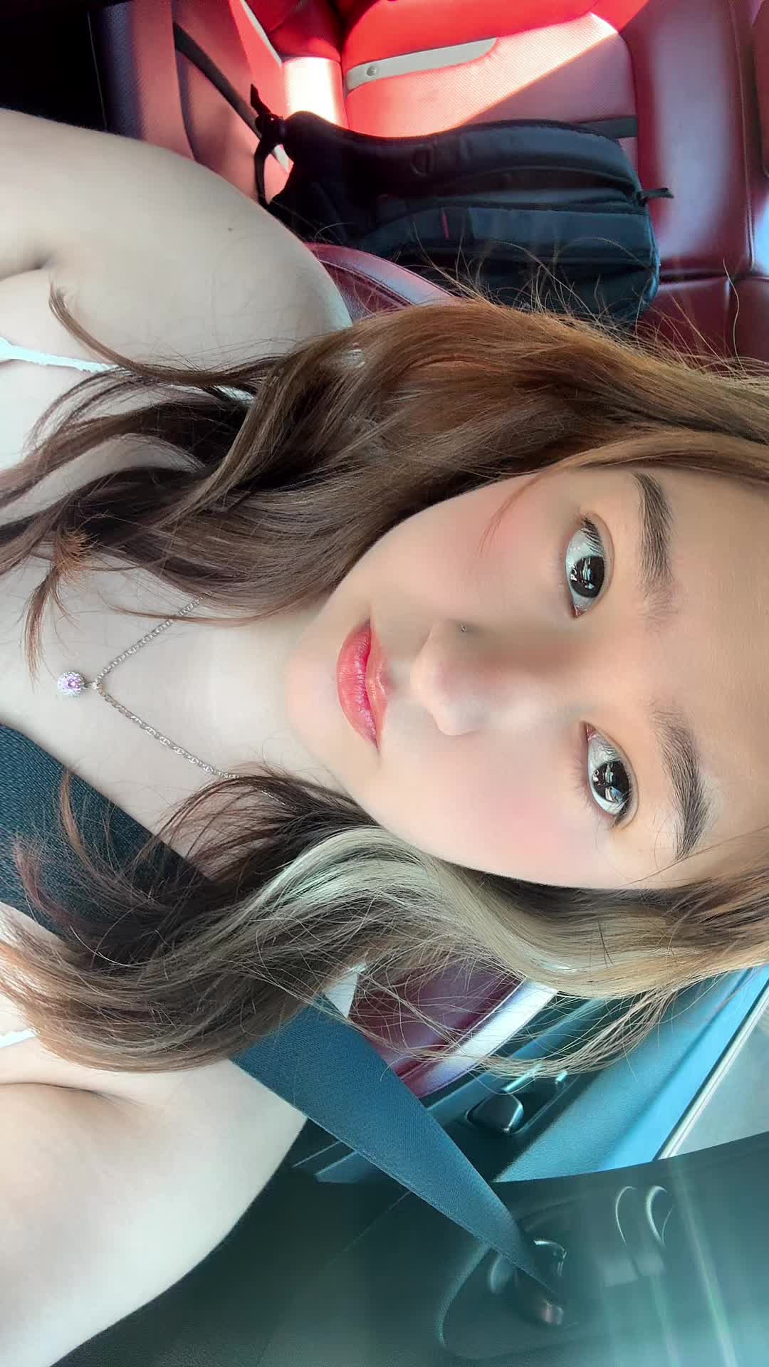 @Luci🤍✨