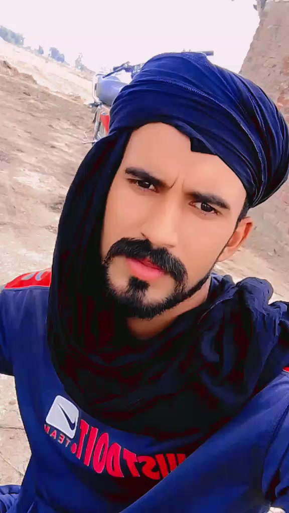 @Zaini ladla🪑🪑