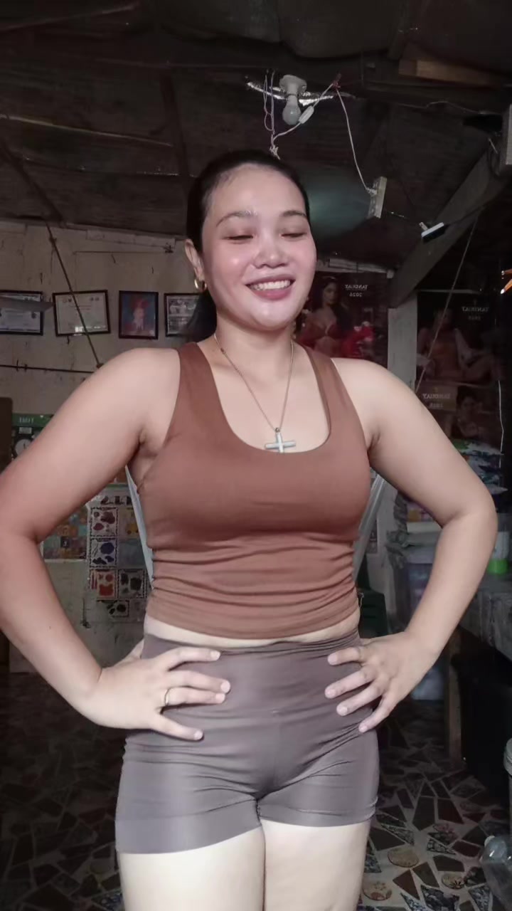@😘💝🖤😘elleh❤👅💋