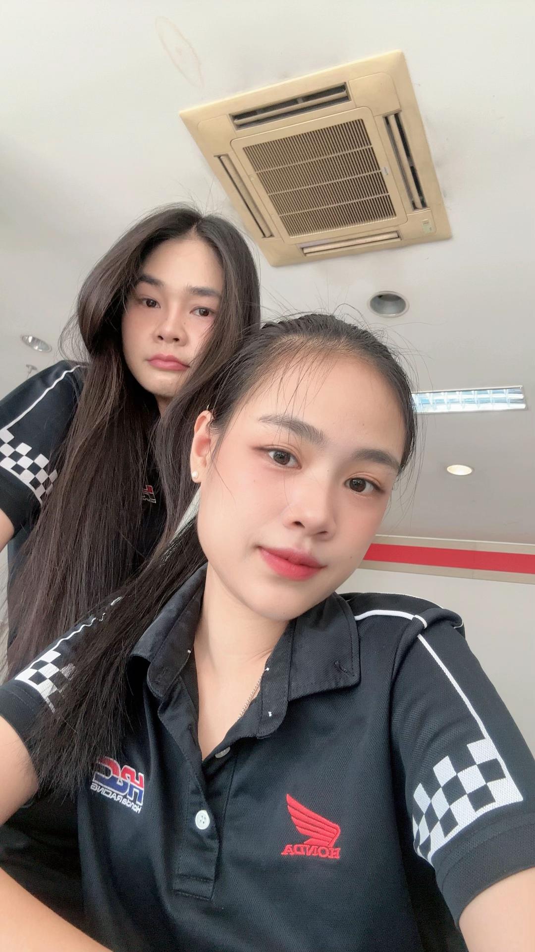 @ploypat12