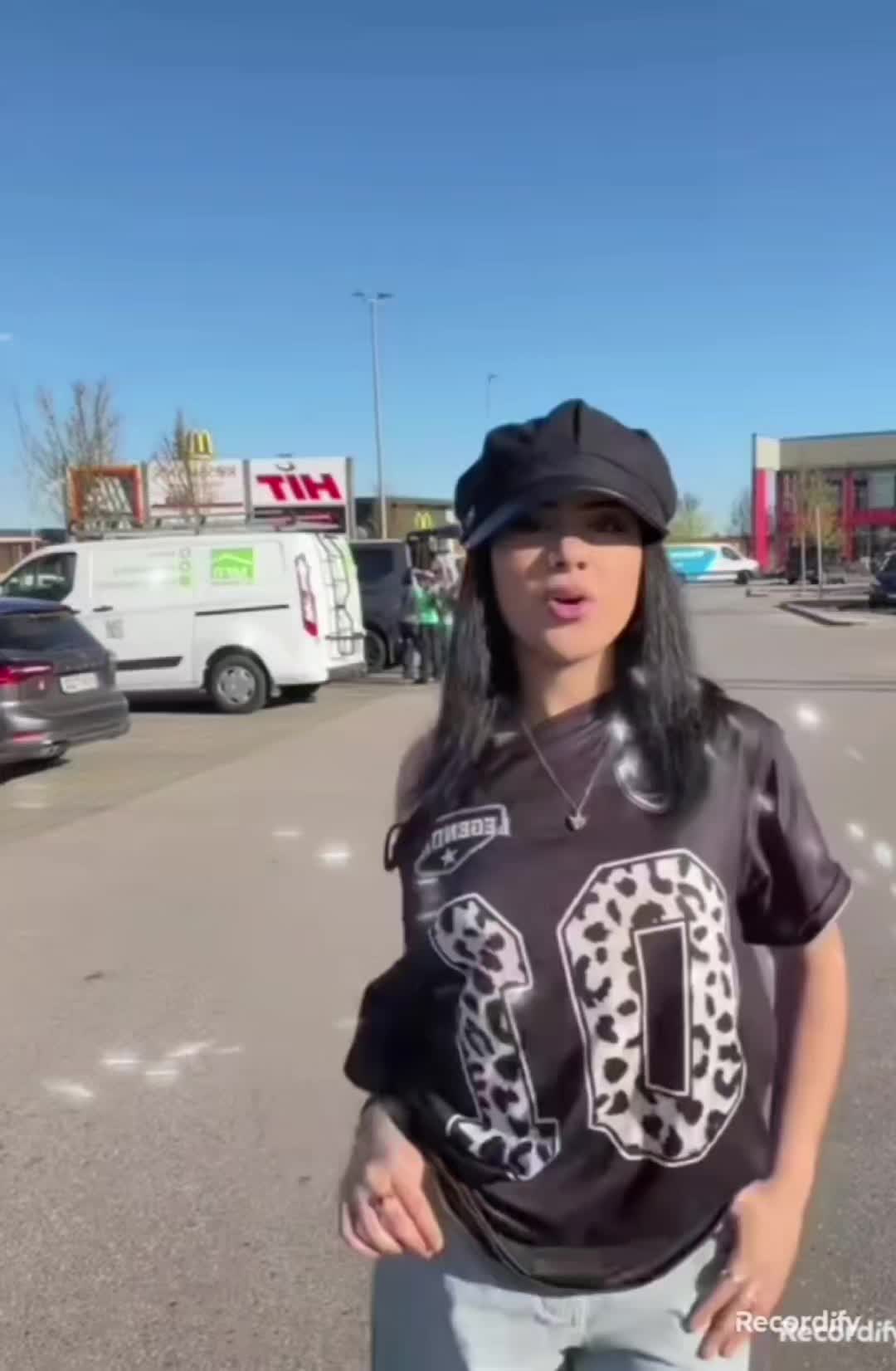 @𝘓𝘶𝘯𝘢`👾