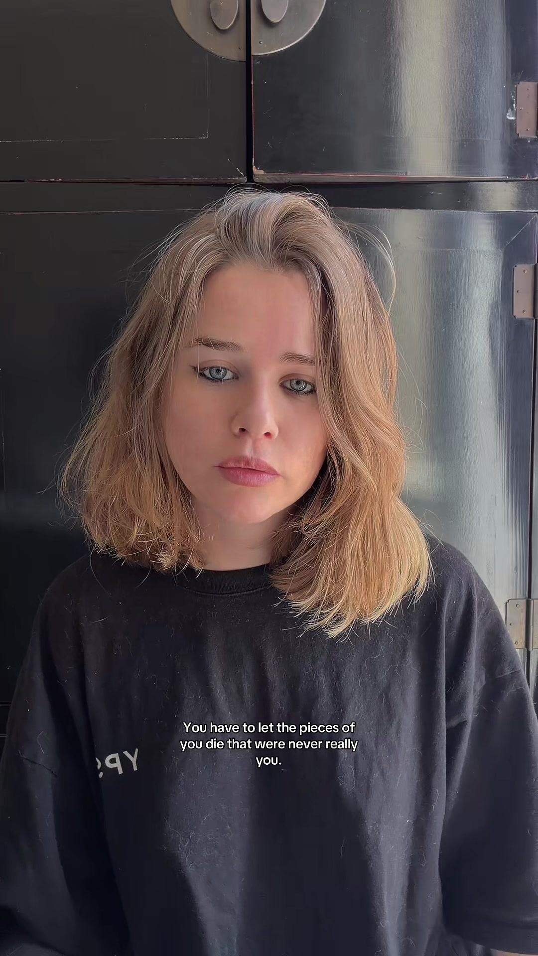 @ANNA8ELLE