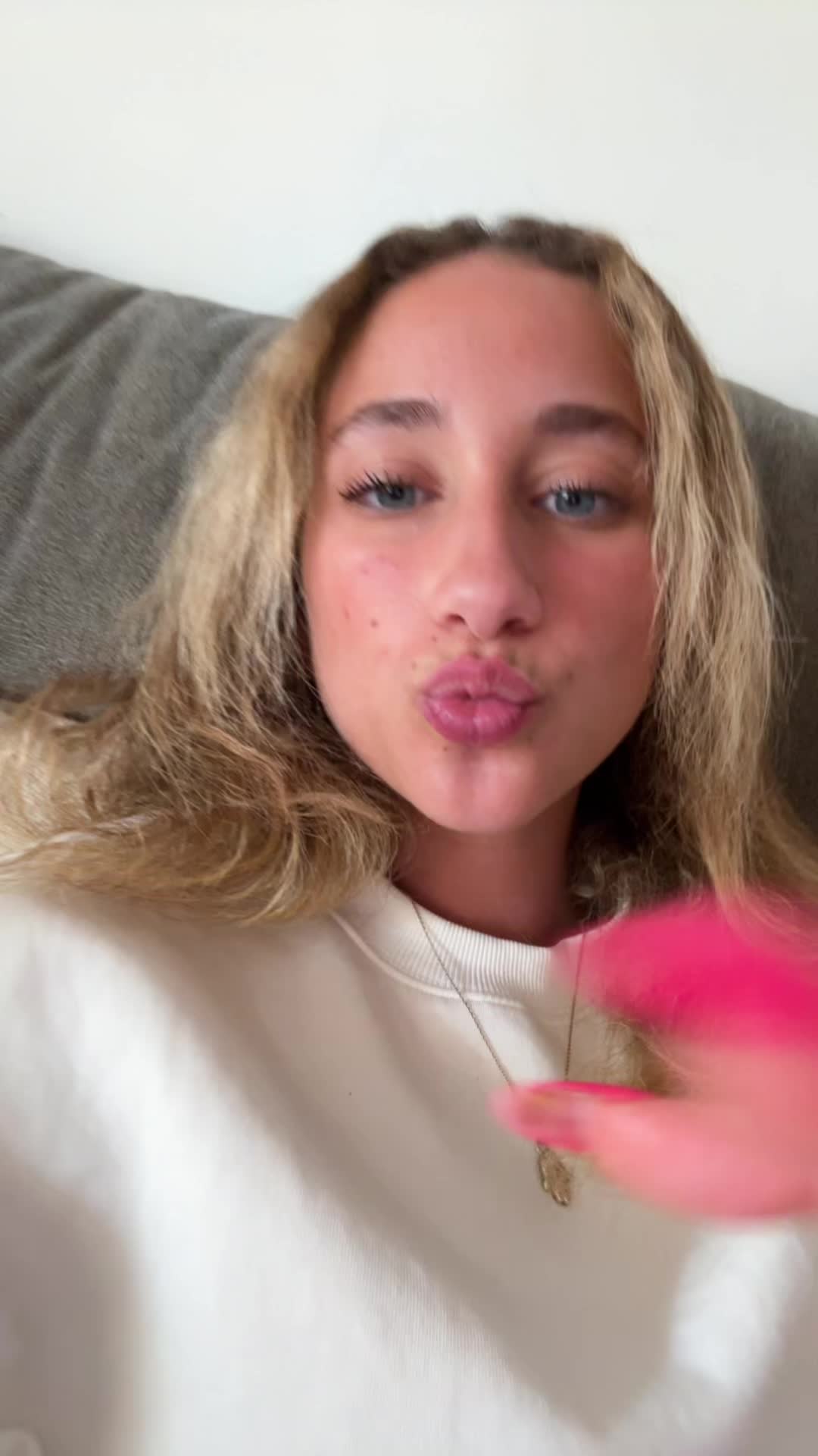 @בלונדה🤷🏼&zwj;♀️🤷🏼&zwj;♀️