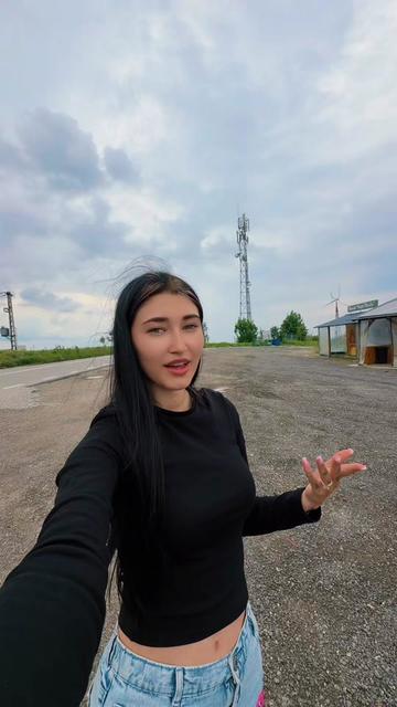 @FATA CU SKODA💙🤍