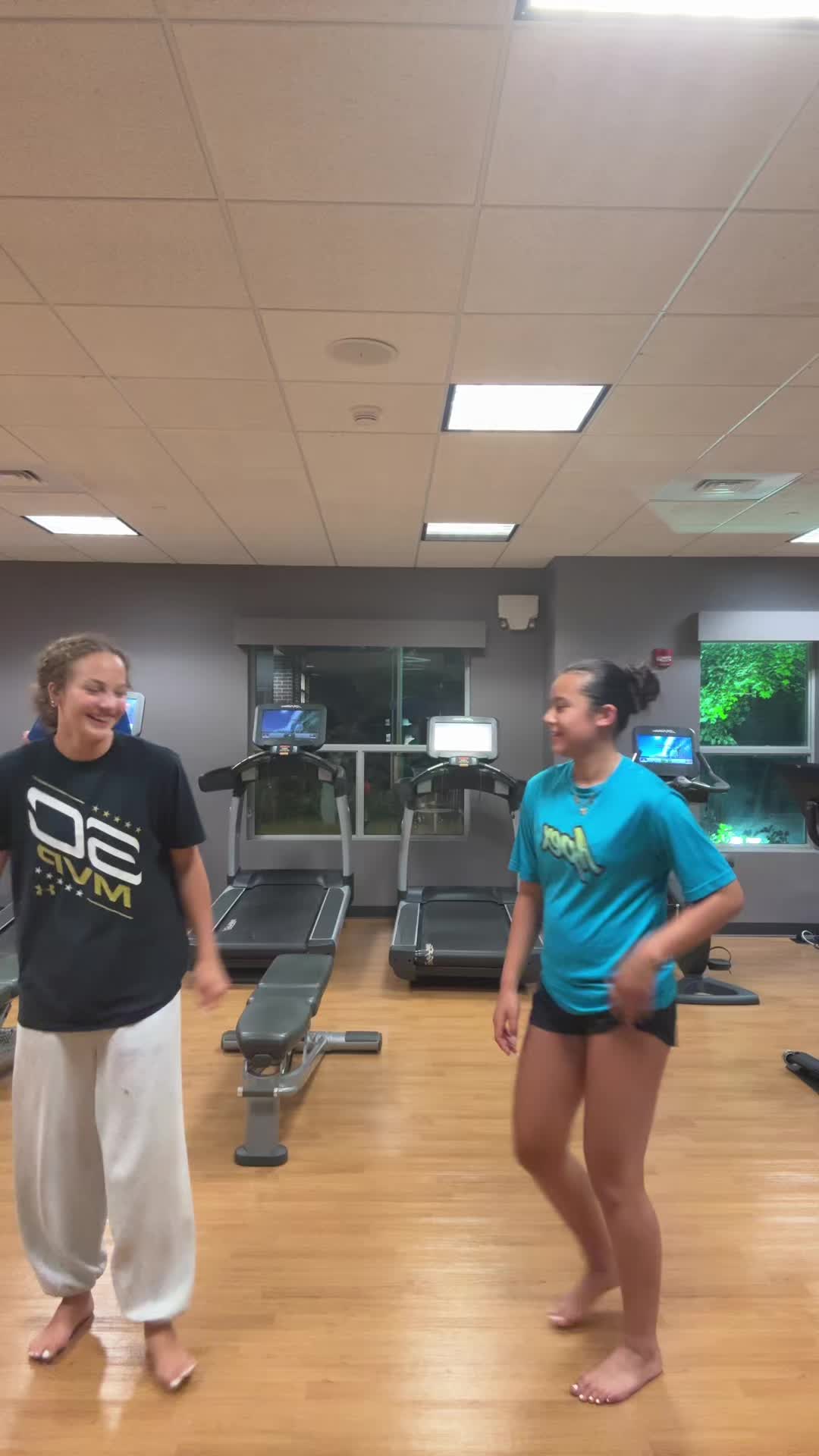 @emryyy