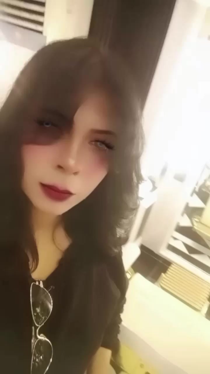 @ZoeeNazar