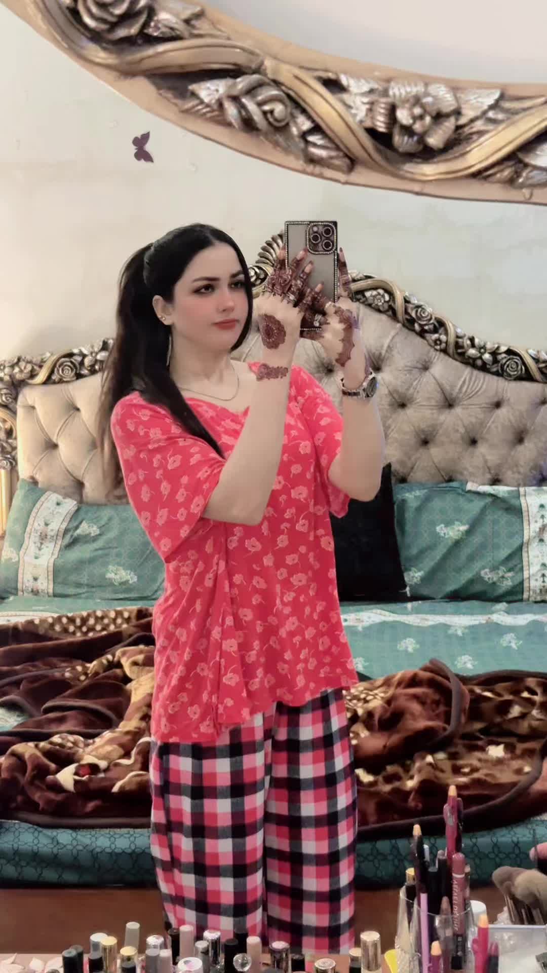 @ثناءعباسی