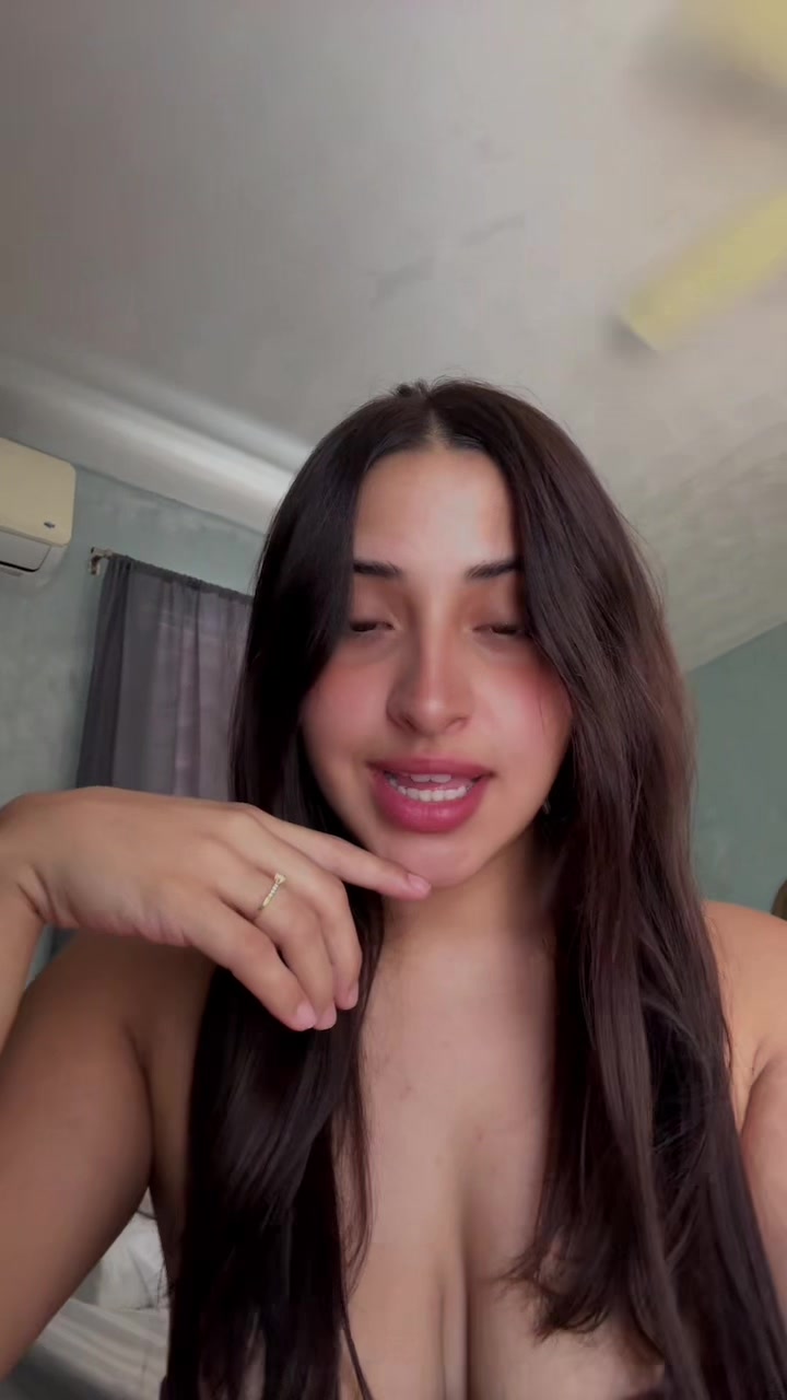 @paola_alana.