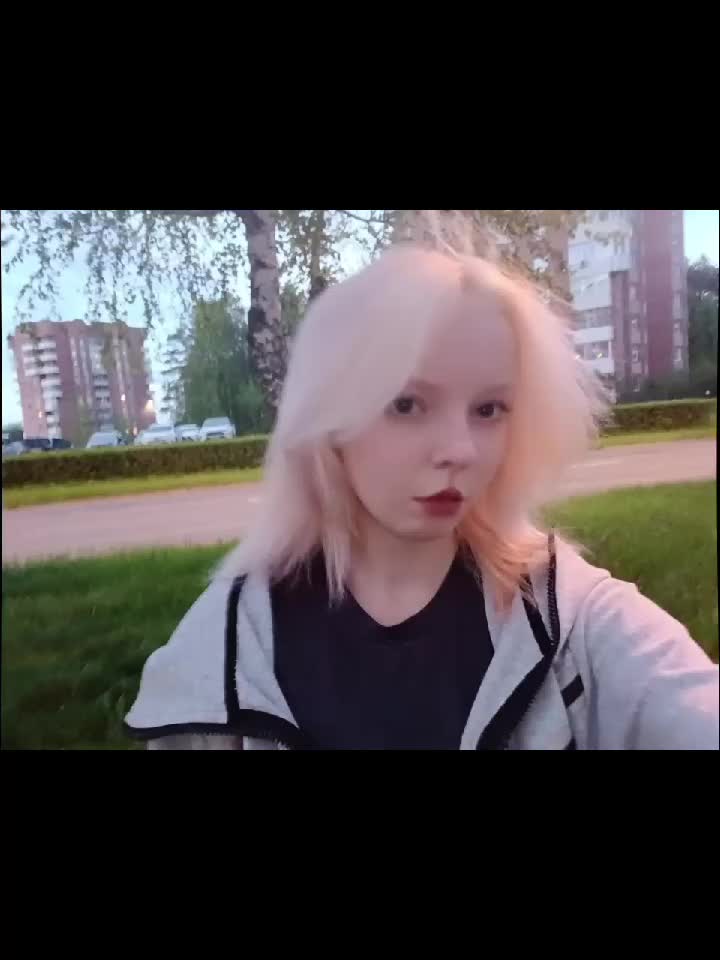 @♡The girl of the dealer♡