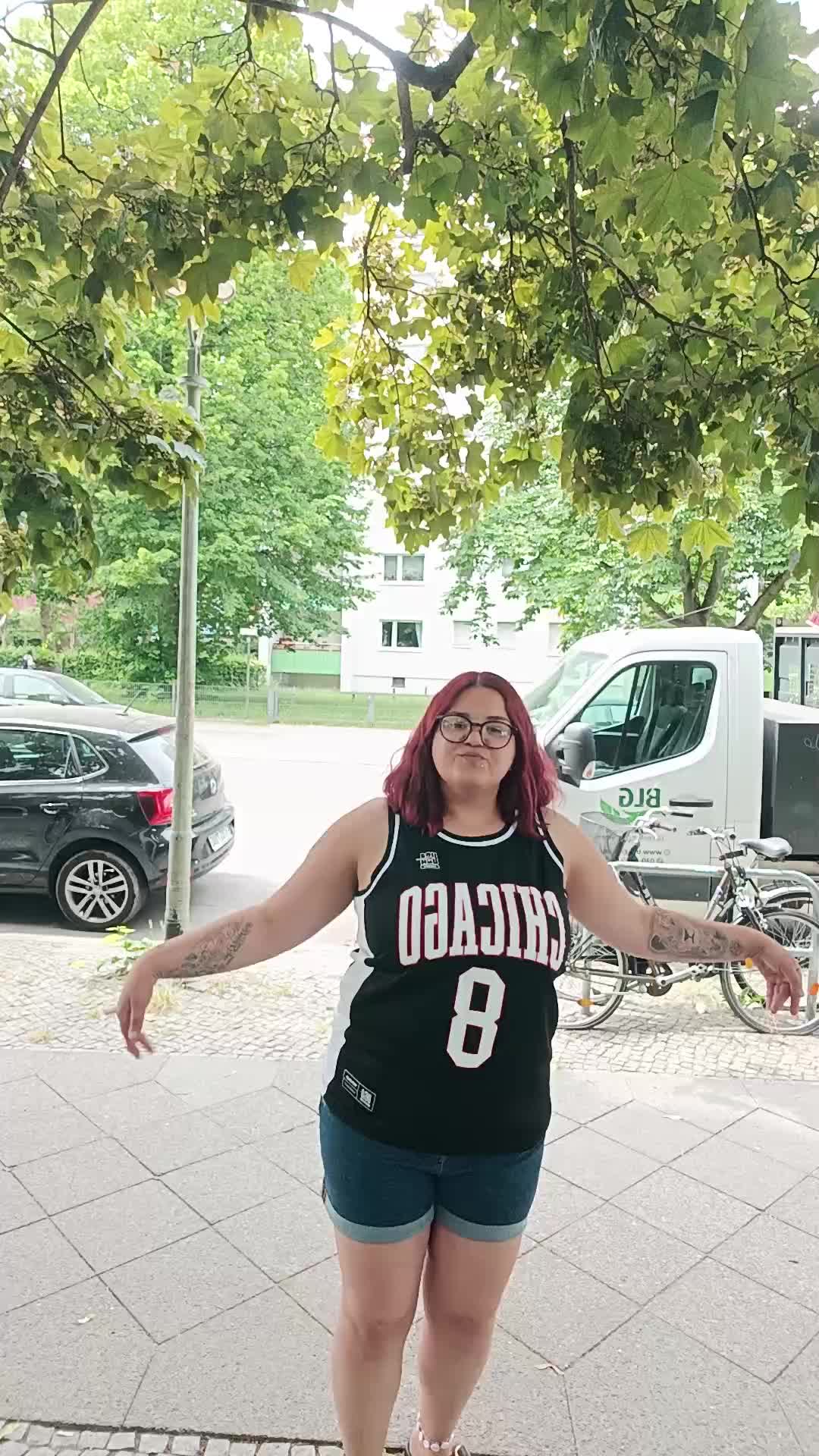 @RalucaNikky💯🌹🇷🇴