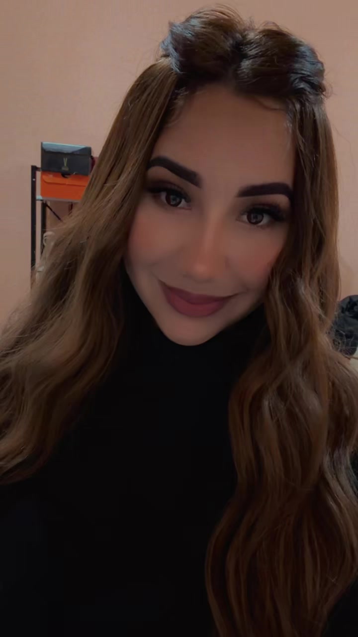 @LIZ✨🖤