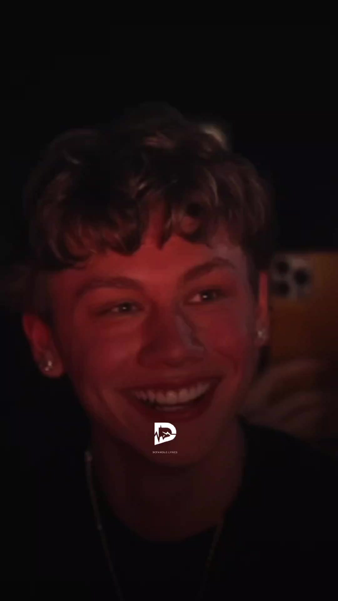 @𝗗𝗖 𝗙𝗔𝗠𝗢𝗨𝗦 𝗟𝗬𝗥𝗜𝗖𝗦
