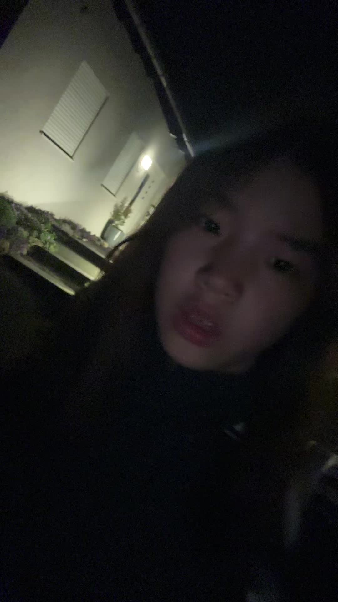 @Julliz