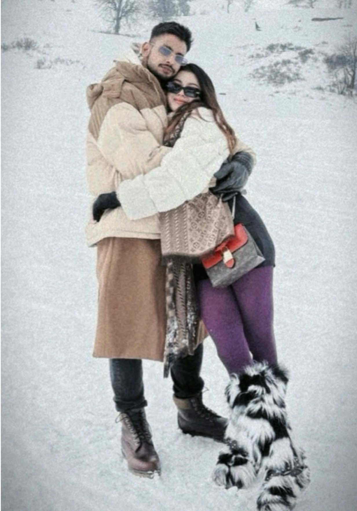 @Shweyi win Htet San