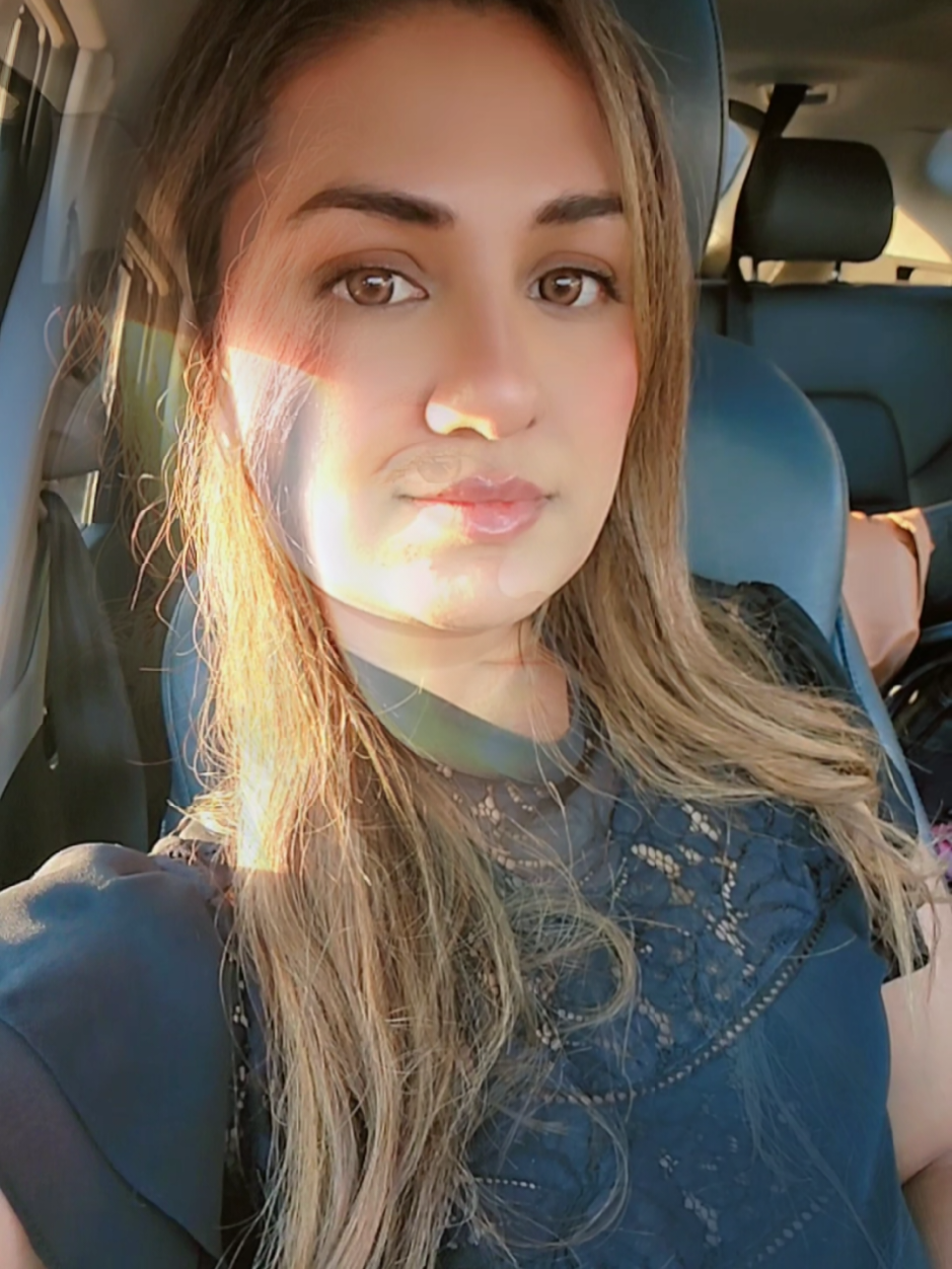 @Jiya🇨🇦