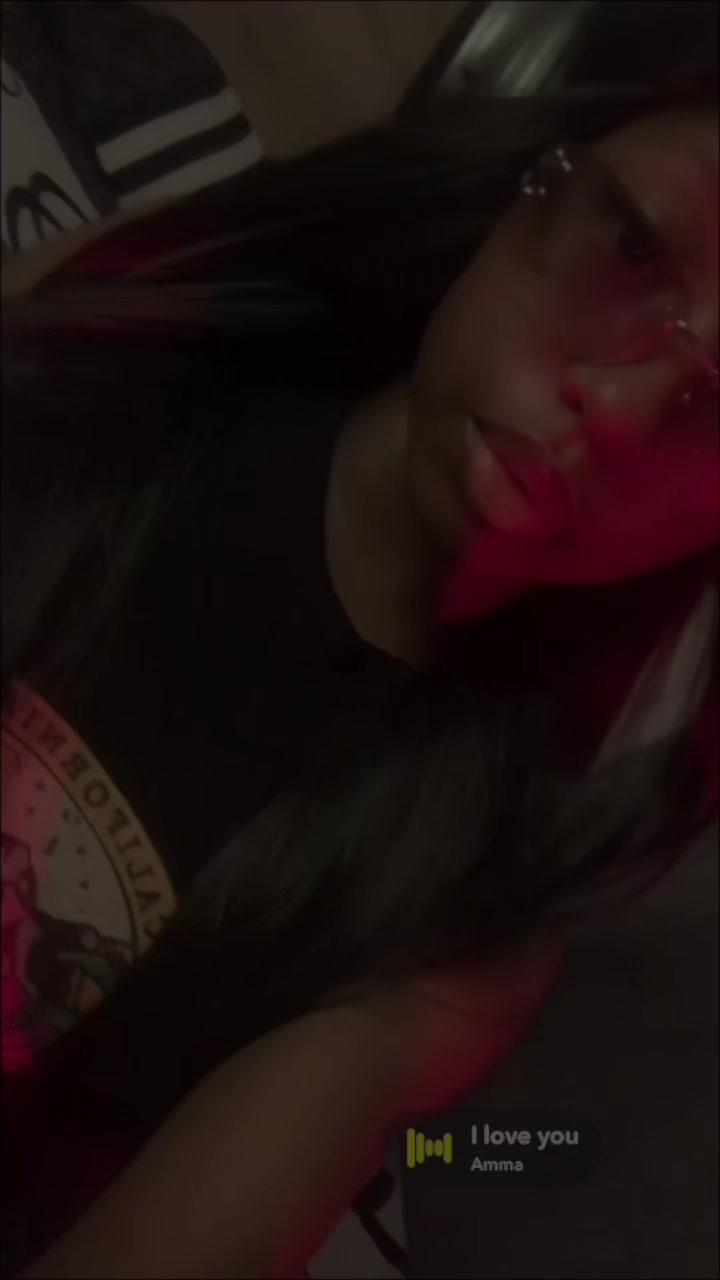 @Nissah🌚💕!