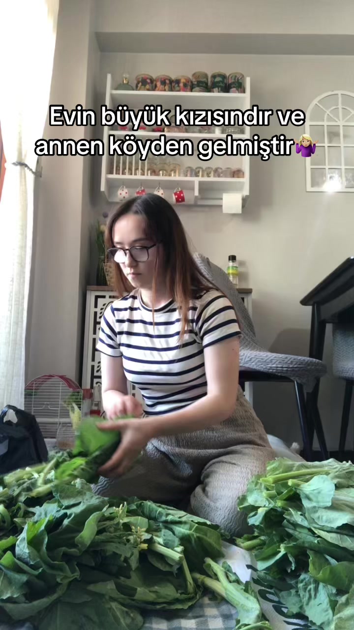 @Nehir Pekşen