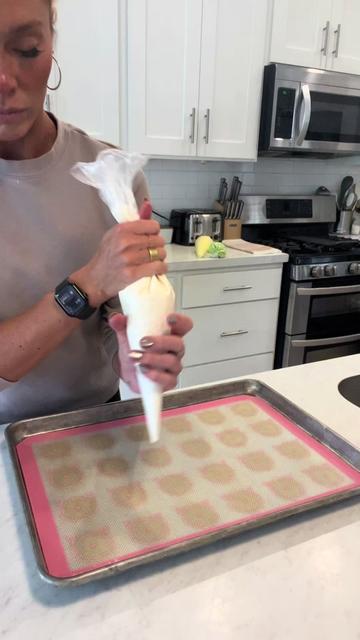 @The Blonde who Bakes