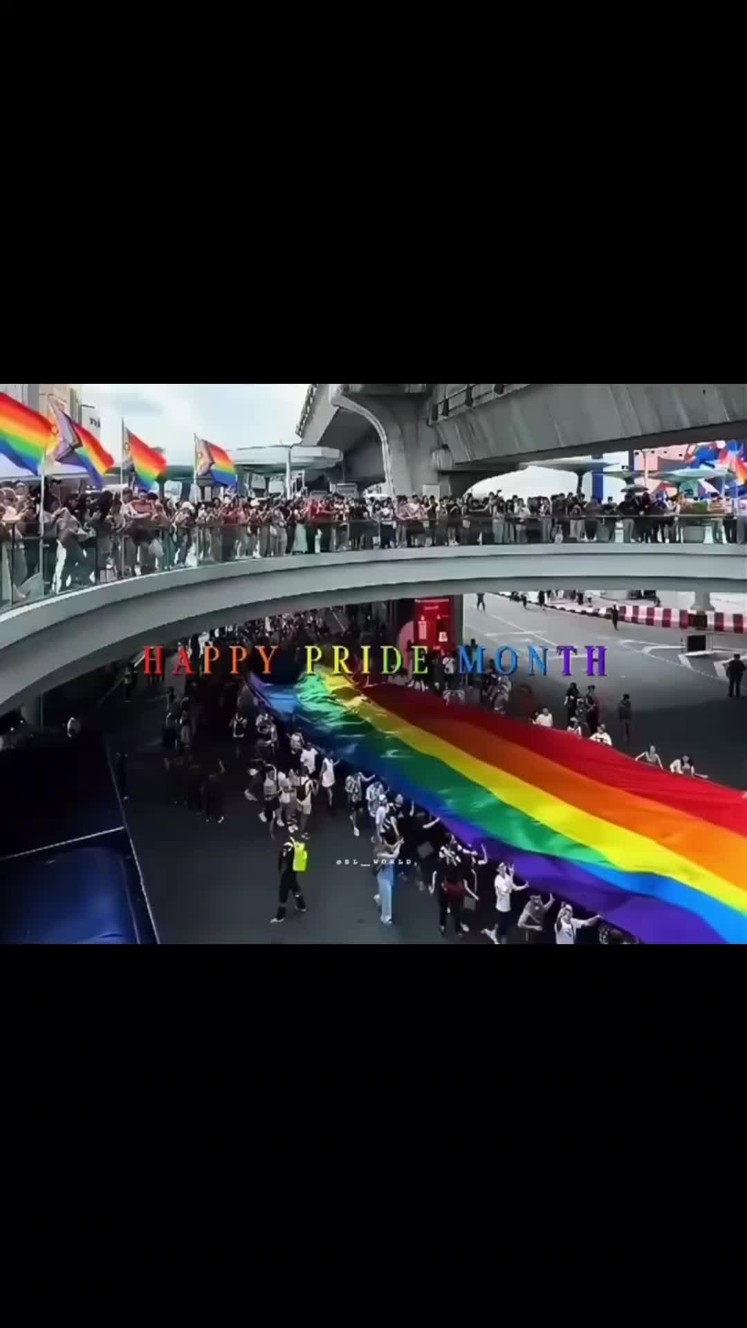 @🇨🇦 Vicki_Vents 🇺🇸
