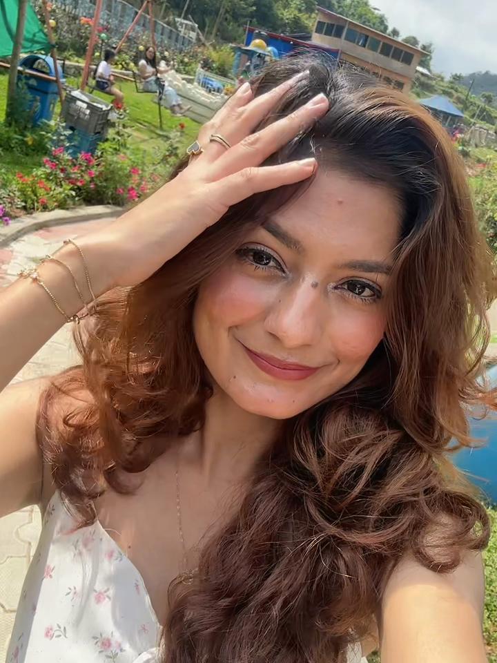 @priyaaaaaa🖤