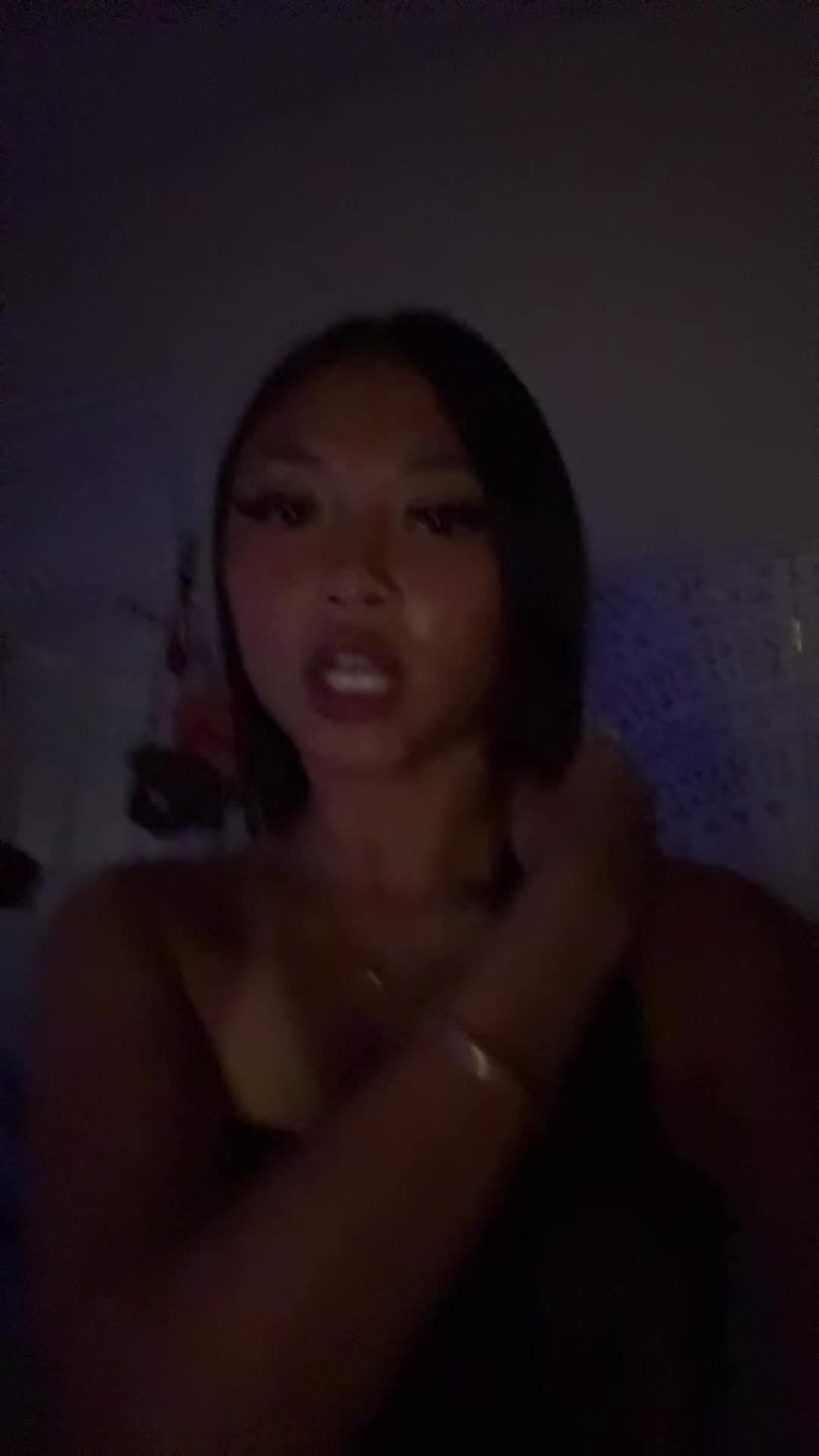 @𝒸𝒽𝑒𝓎𝑒𝓃𝓃𝑒 😉