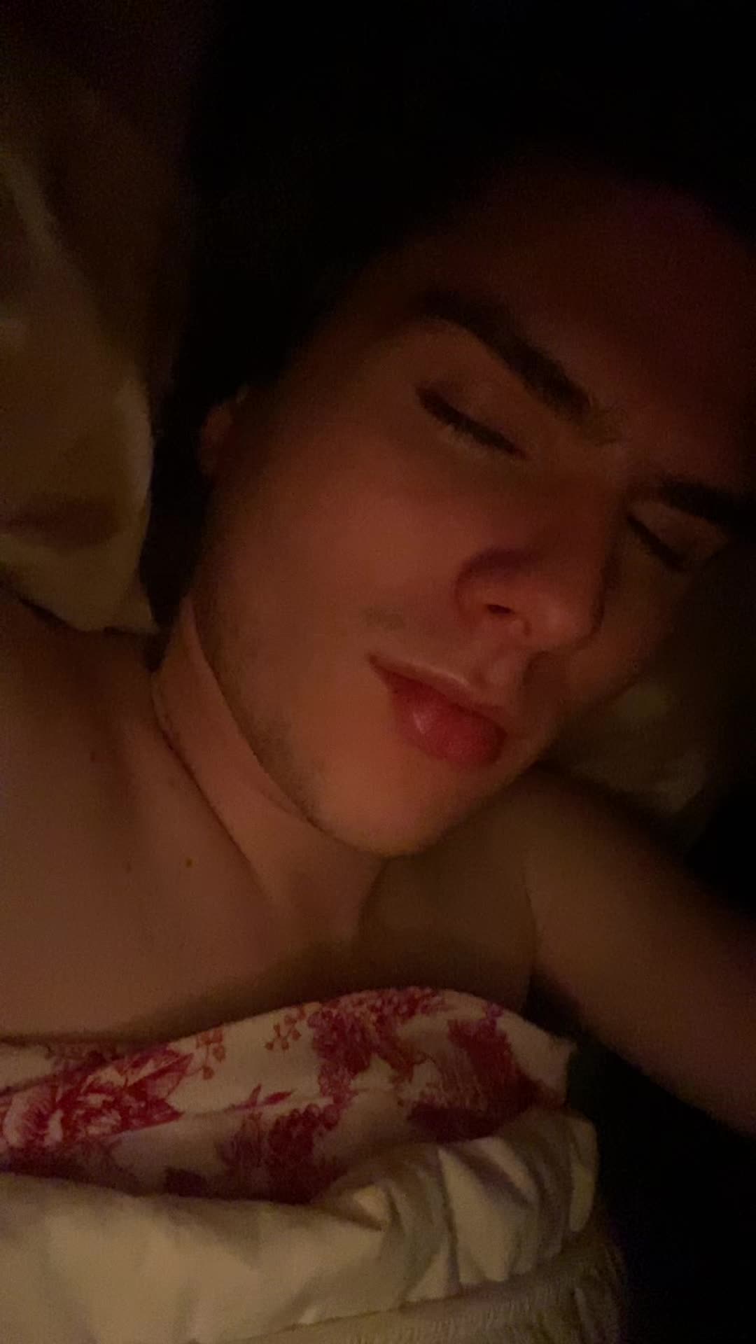@hennesseynickelson