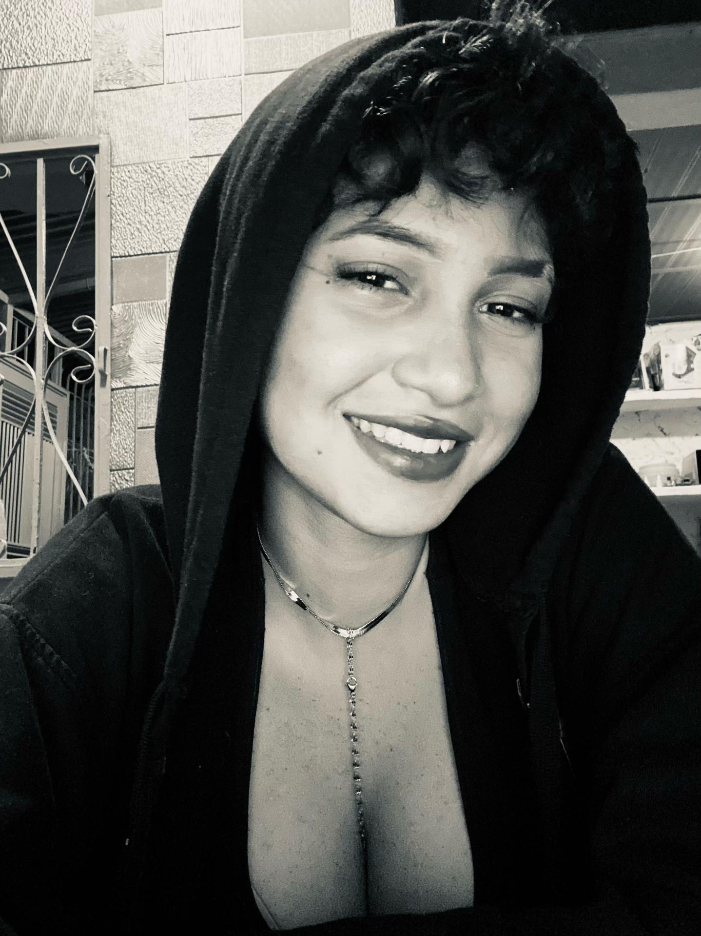 @𝓟𝓻𝓮𝓼𝓵𝓮𝔂冬🤎