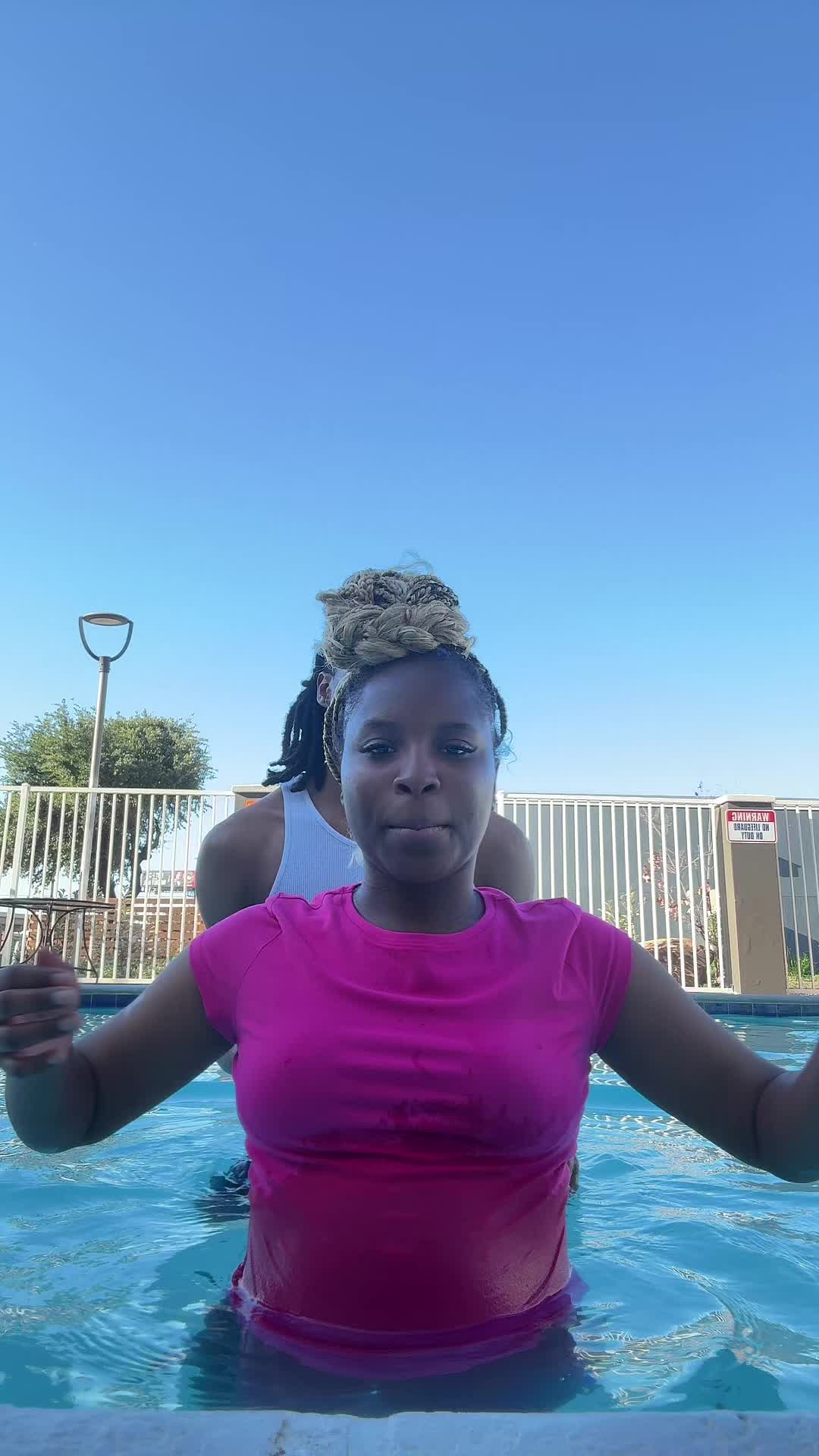 @itsqueenamaya