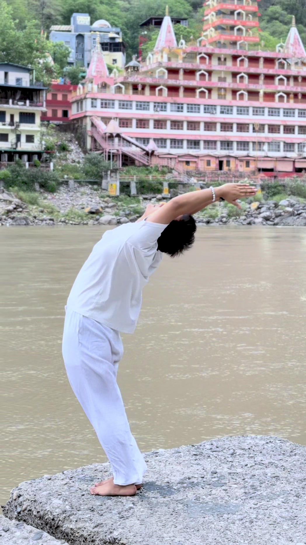 @Yoga With ဆရာ Thurein 🧘&zwj;♂️
