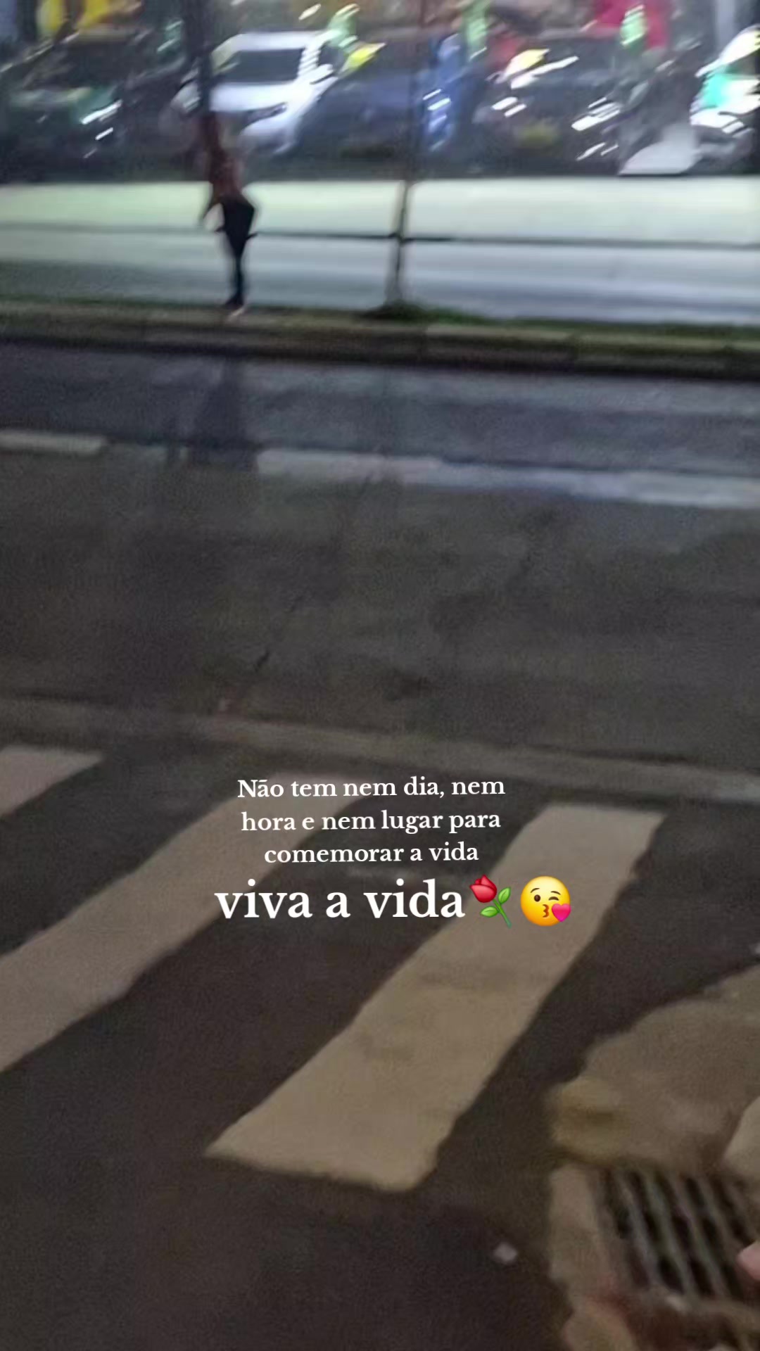 @Lilifeliz