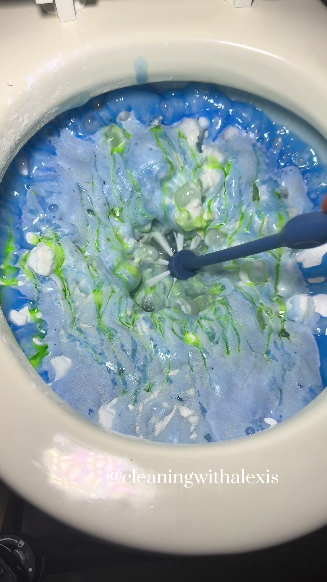@AlexisCleanASMR