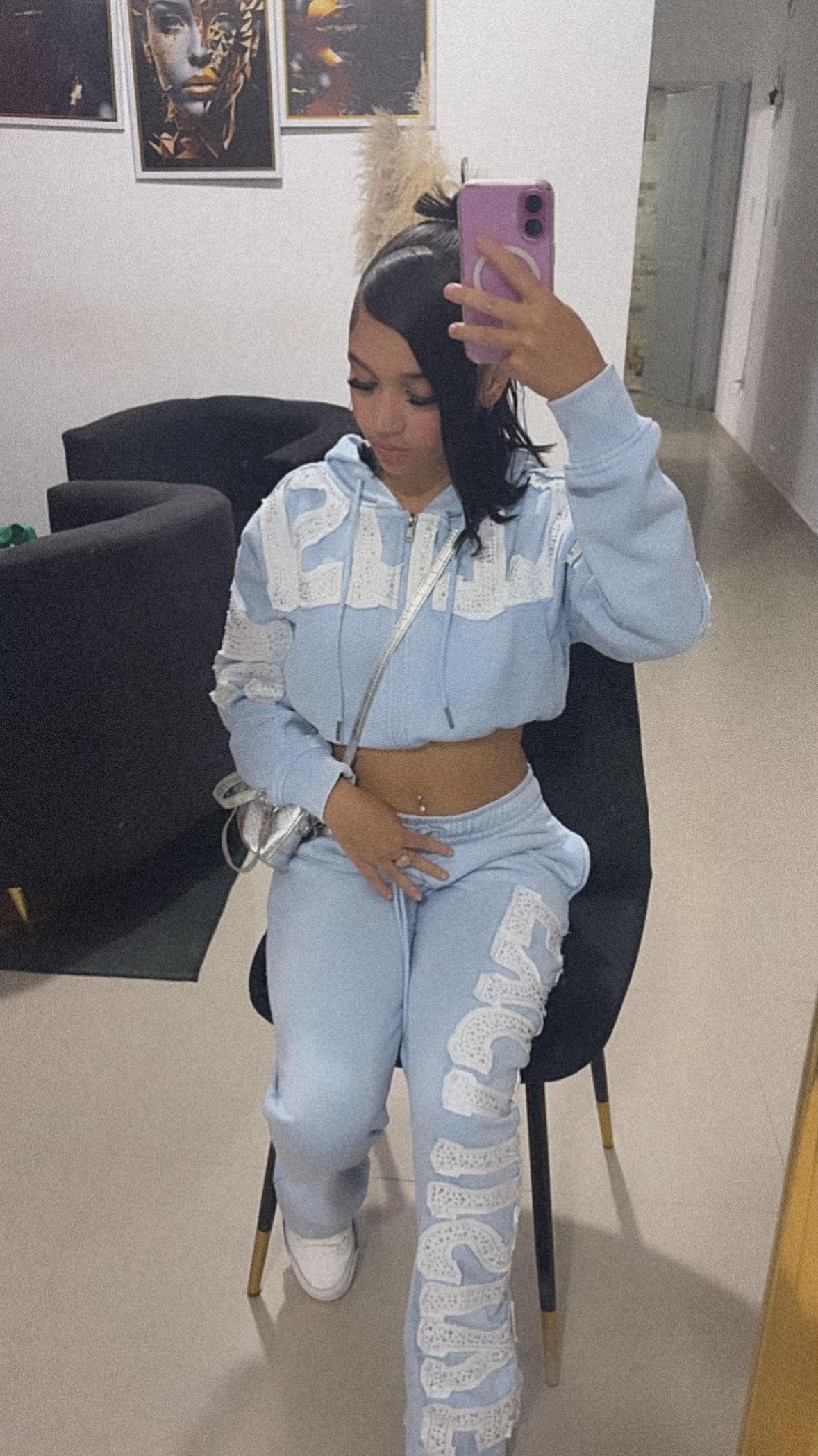 @Scarlet_vargas1313