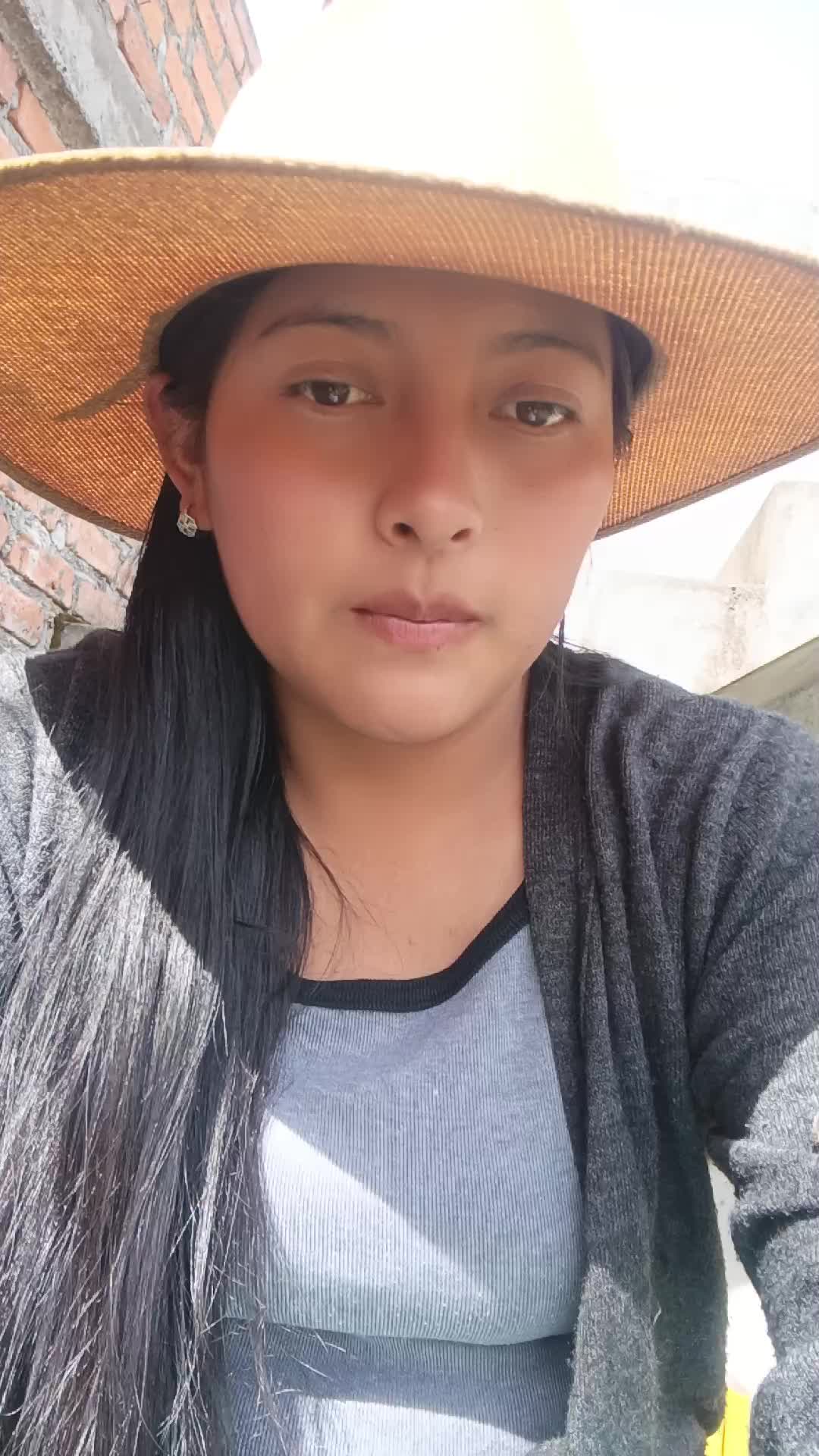 @Gabriela Gavilanez