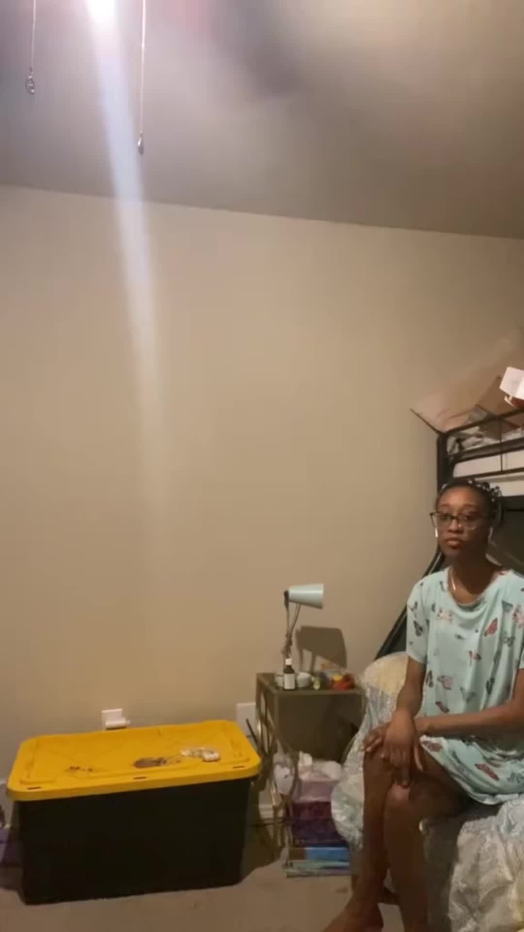 @Shayla