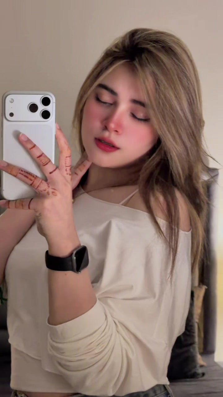 @Sunain🥀🙃
