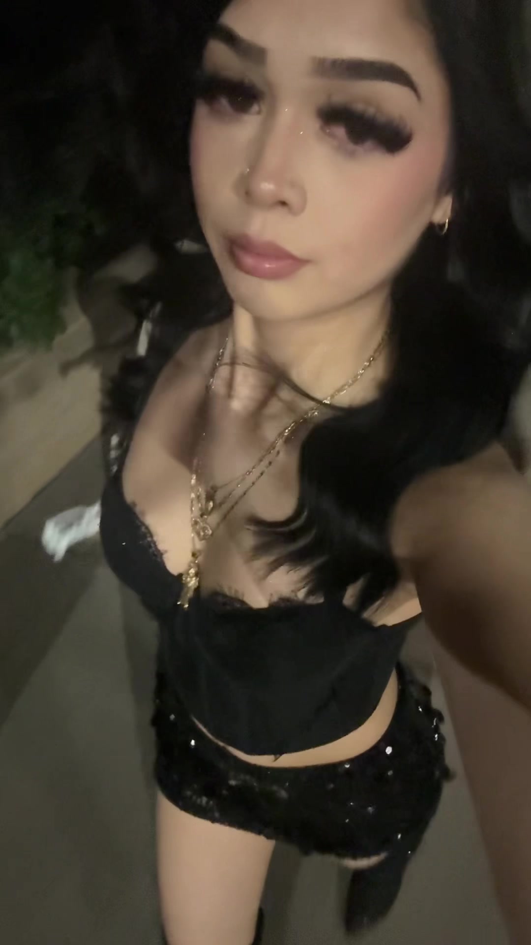 @️