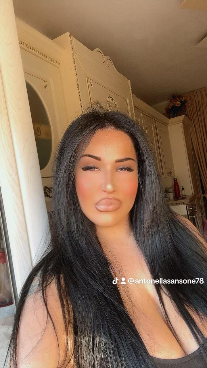 @Antonella Sansone