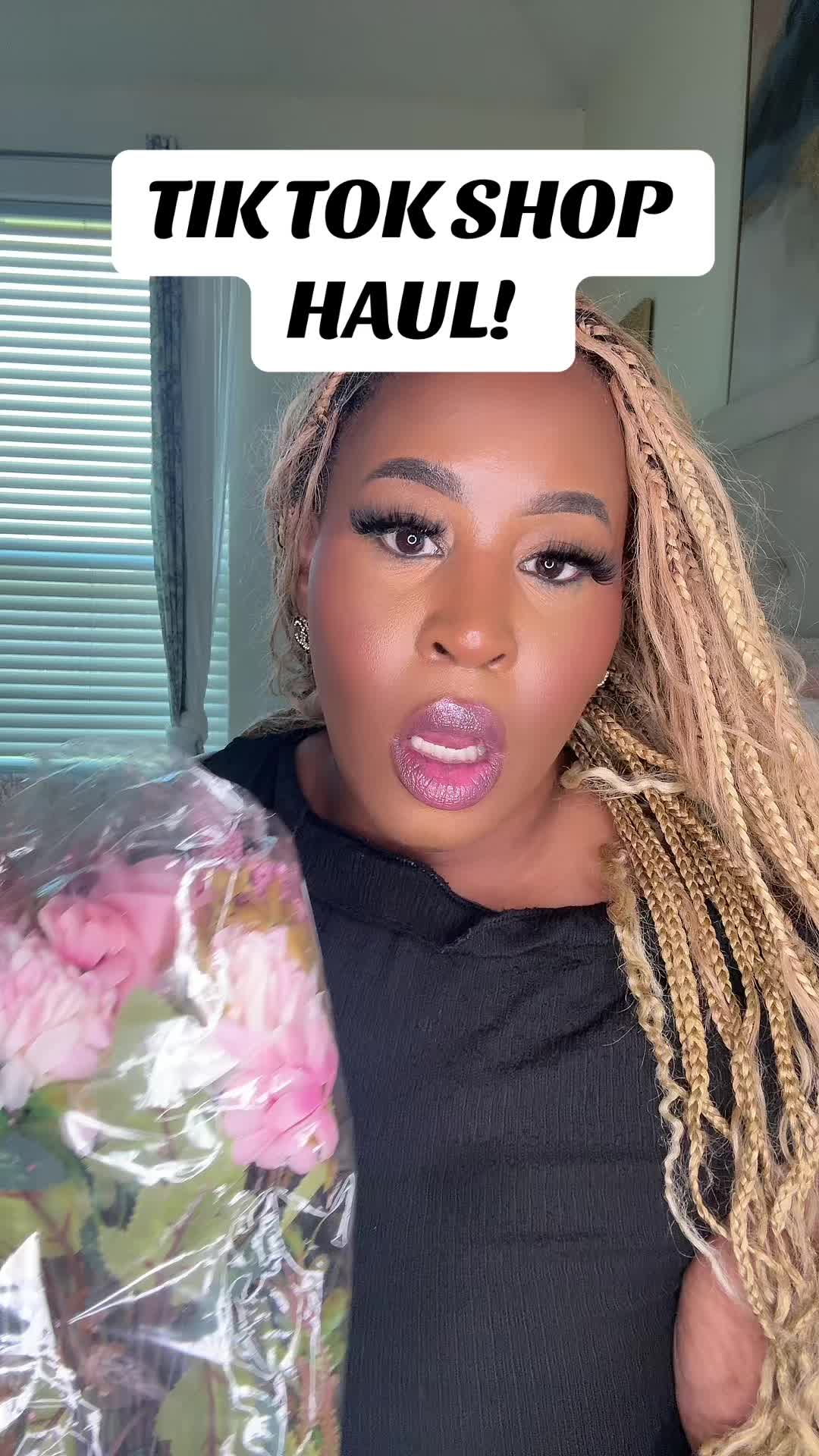 @Nina Beauty Influencer