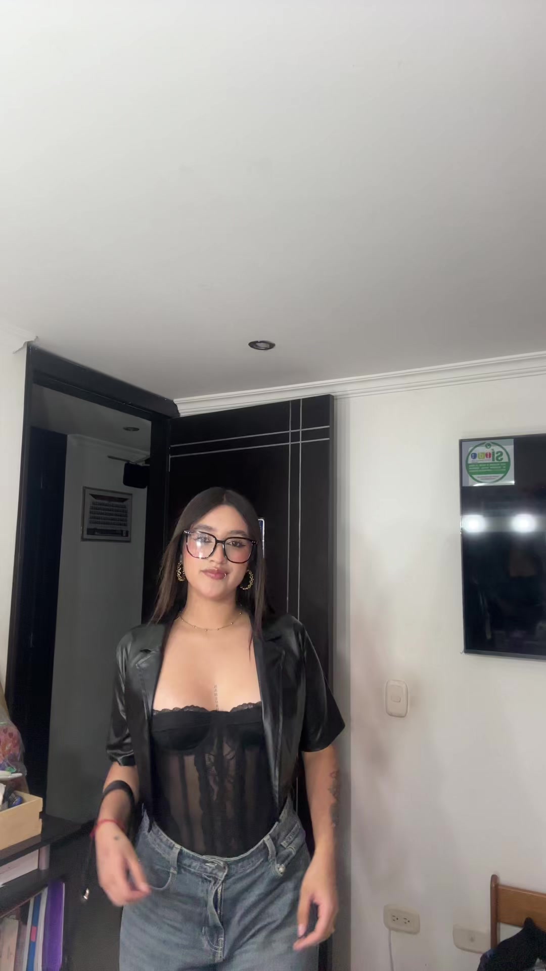 @𝓥𝓪𝓵𝓮𝓻𝓲𝓪🌼.