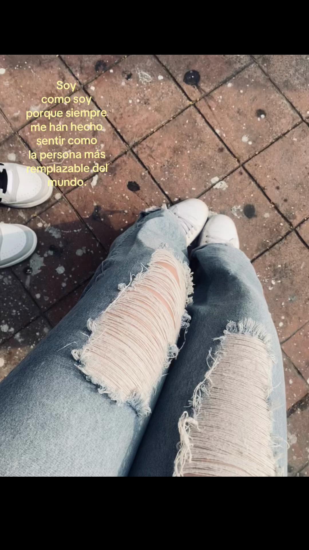 @Sofia.👾