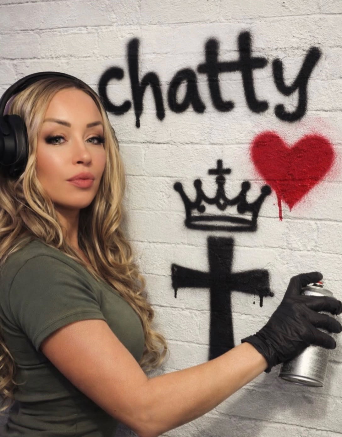 @chattyannieofficial