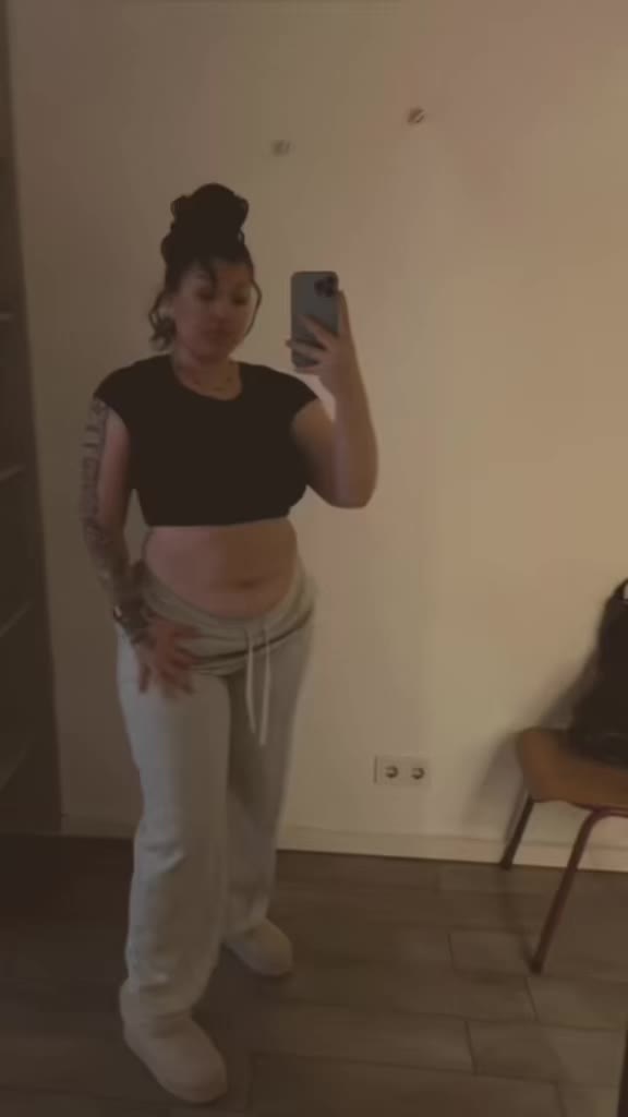 @𝙻𝚊𝚛𝚒𝚜𝚜𝚊🥥