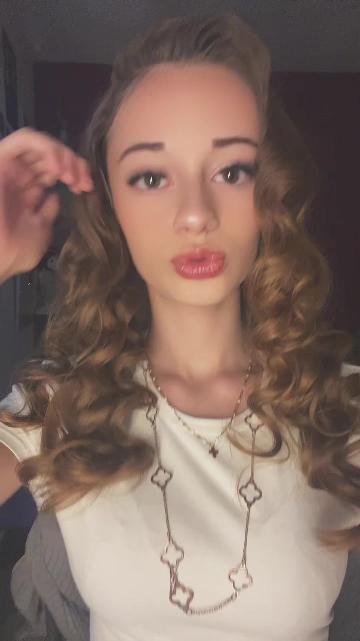 @𝑼𝒔𝒆𝒓&rsquo;𝒆.𝟐.𝟎 ✞🥥