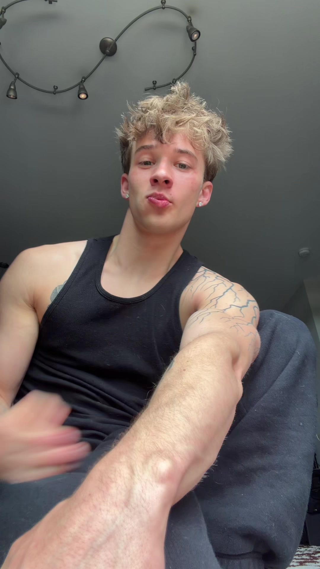 @SimpleNolan